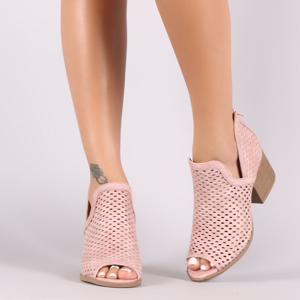 Ladies high top peep toe low chunky heels booties